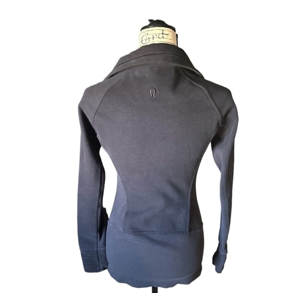 Lululemon Black Radiant Full Zip Jacket Sz 4 - Picture 3 of 14